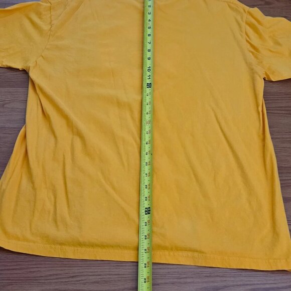 LA Lakers Stadium Giveaway T-Shirt XL Thank You First Responders 1/13/2025 - Picture 9 of 10